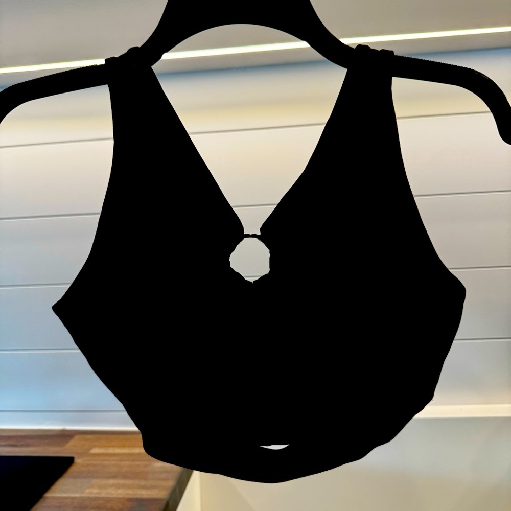 Black Gymshark Whitney Simmons Sports Bra M